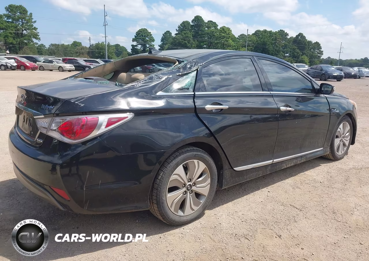 2014 Hyundai Sonata Hybrid Limited VIN:KMHEC4A48EA103640 - 4