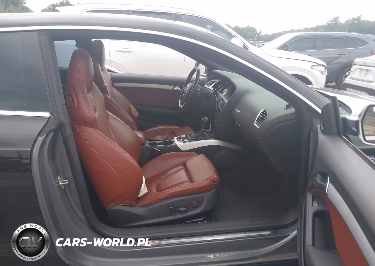 2012 Audi S5 Premium Plus VIN:WAUCVAFR0CA001431 - 5