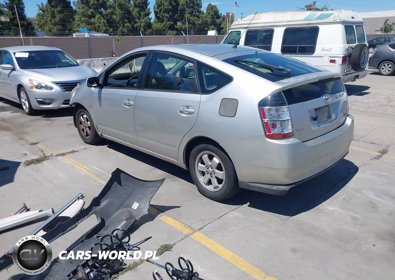 2005 Toyota Prius VIN:JTDKB20U257039589 - 3