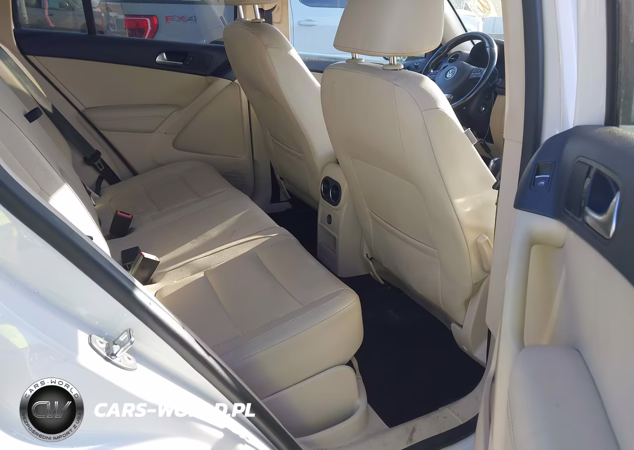 2012 Volkswagen Tiguan Se VIN:WVGAV7AXXCW503672 - 8