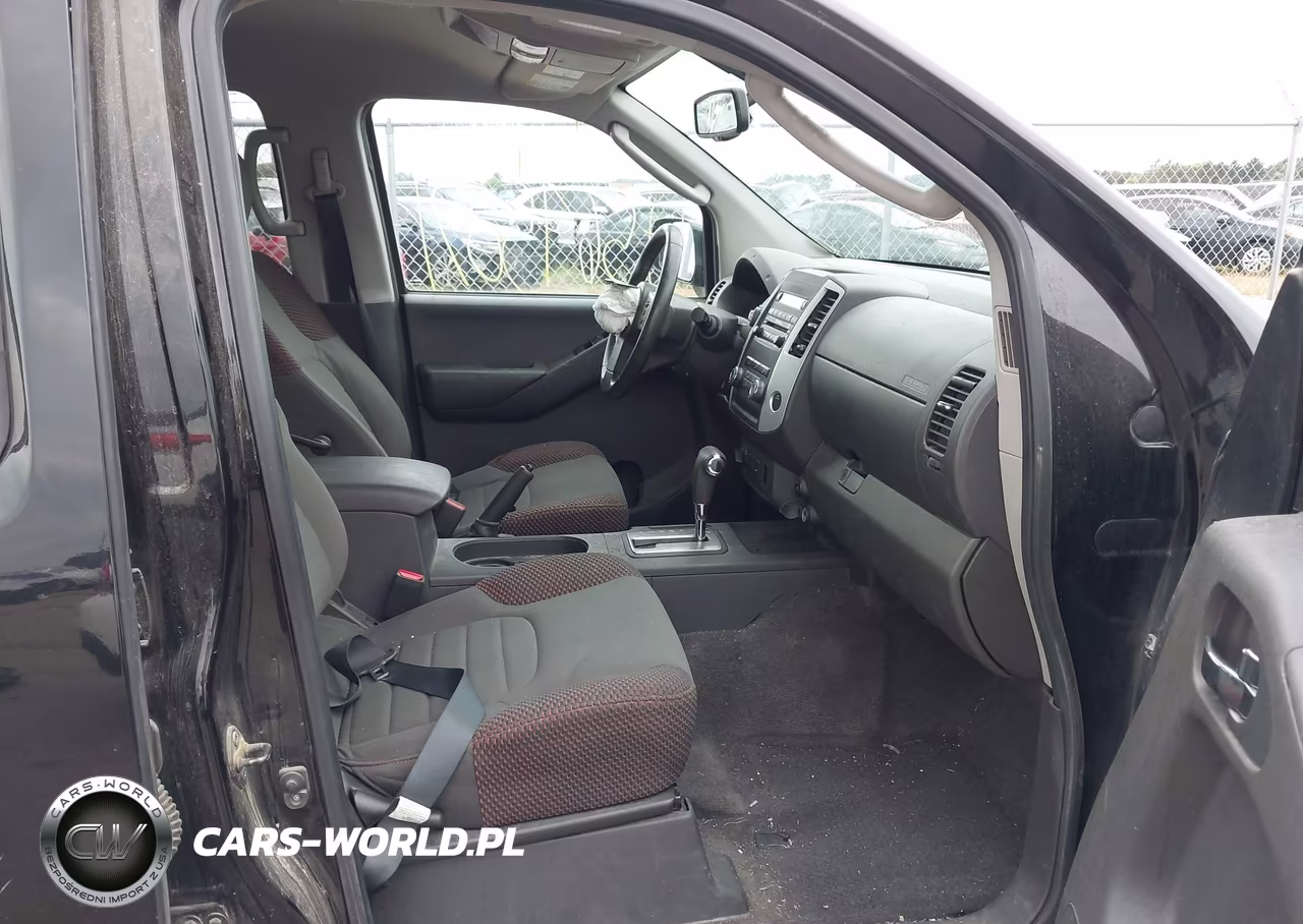 2011 Nissan Frontier Pro-4X VIN:1N6AD0EV2BC413694 - 5