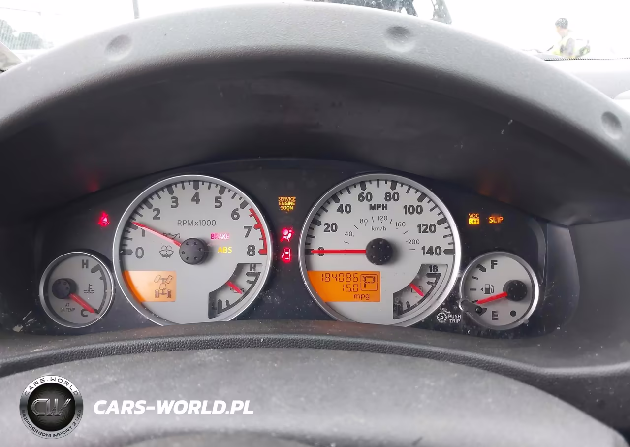 2011 Nissan Frontier Pro-4X VIN:1N6AD0EV2BC413694 - 7