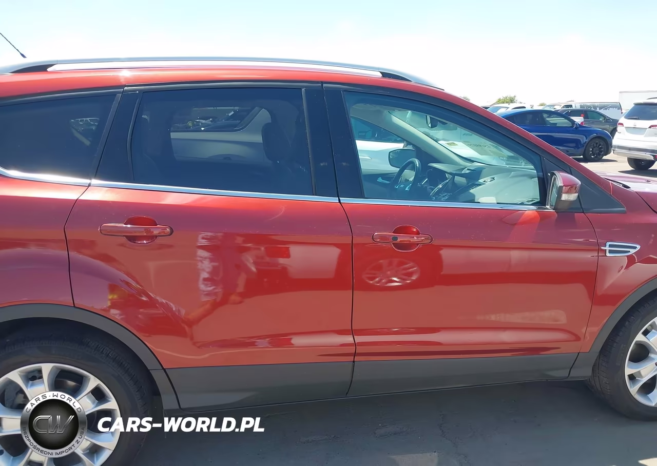 2016 Ford Escape Titanium VIN:1FMCU0J97GUC12083 - 13