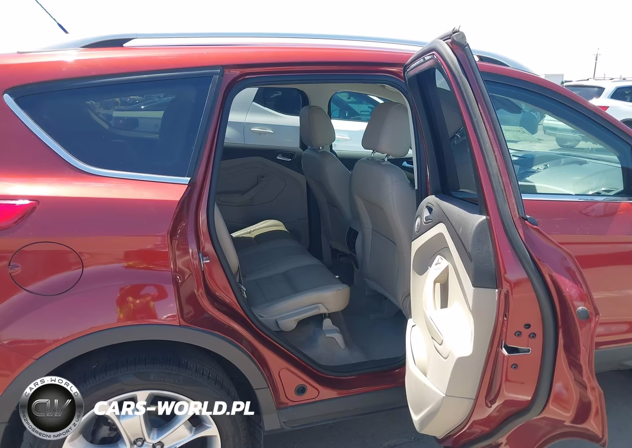 2016 Ford Escape Titanium VIN:1FMCU0J97GUC12083 - 8