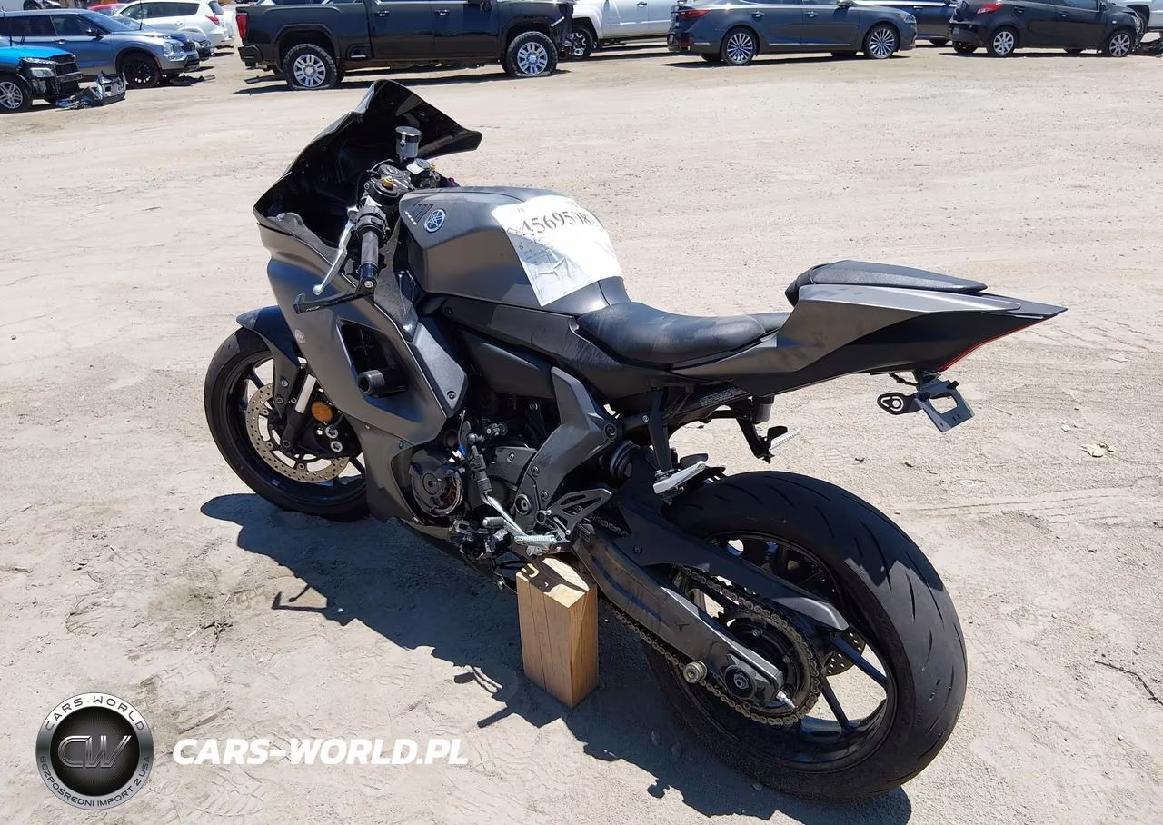 2024 Yamaha Yzfr7 VIN:JYARM38Y4RA003025 - 3