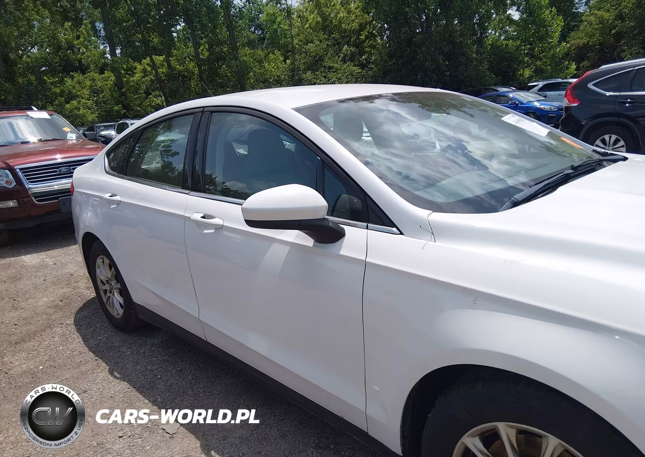2016 Ford Fusion S VIN:1FA6P0G72G5114979 - 13