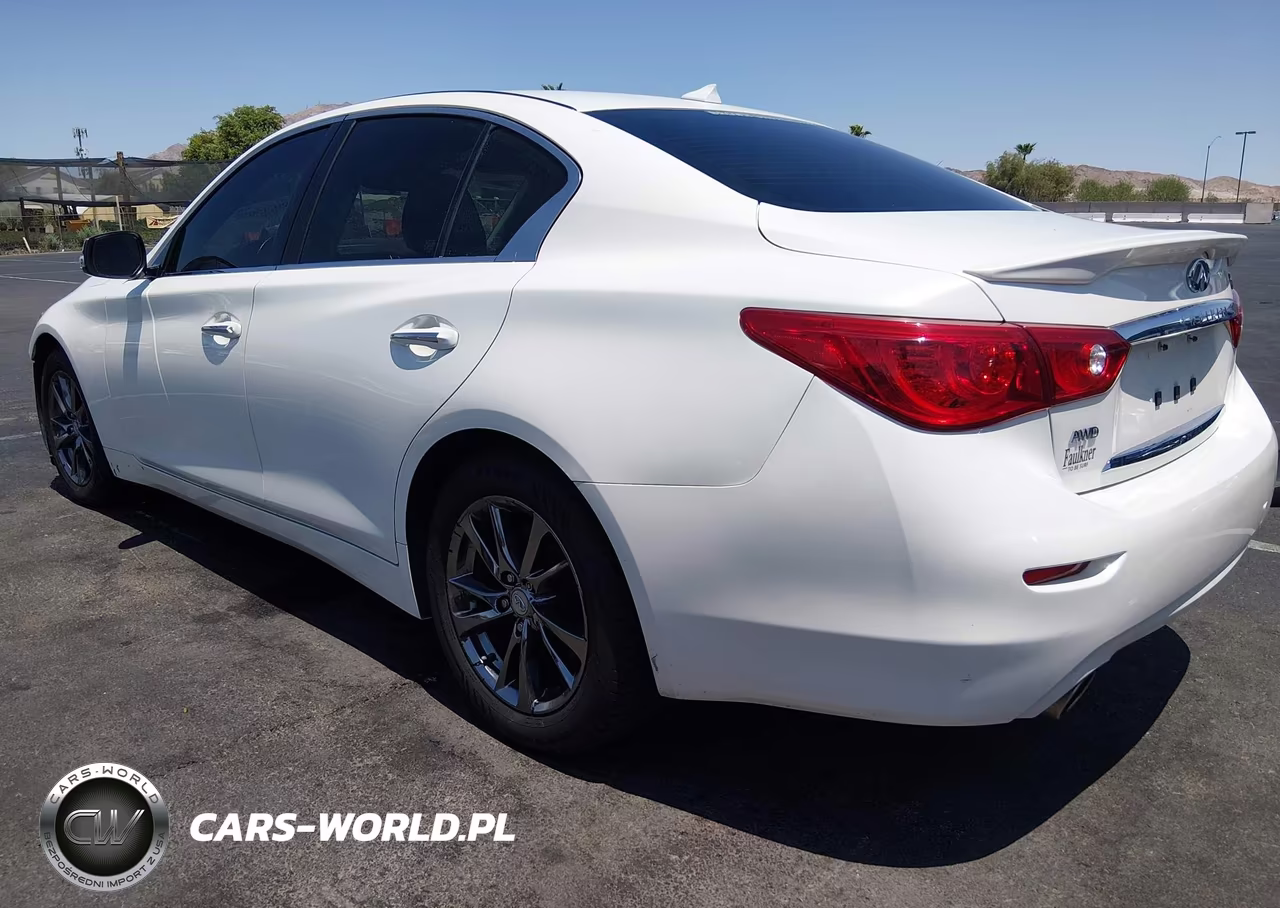 2015 Infiniti Q50 VIN:JN1BV7AR7FM420469 - 3