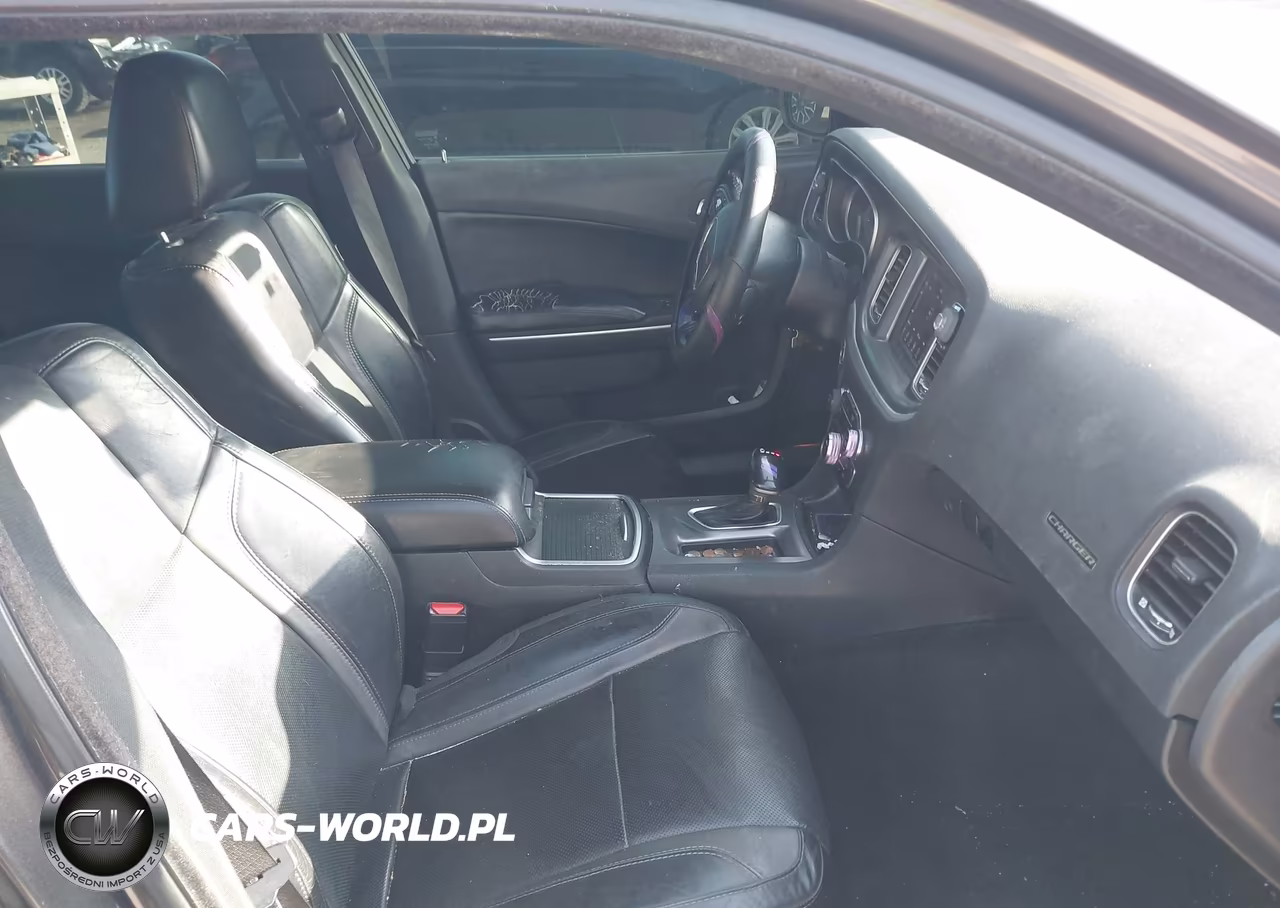 2020 Dodge Charger Sxt Rwd VIN:2C3CDXBG3LH156106 - 5