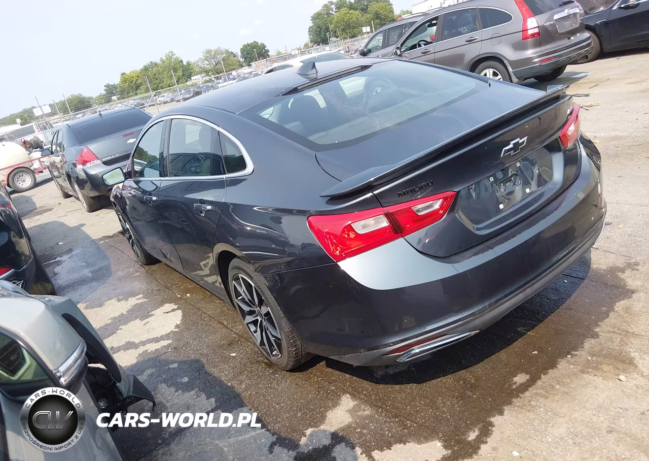 2021 Chevrolet Malibu Fwd Rs VIN:1G1ZG5ST5MF052033 - 3