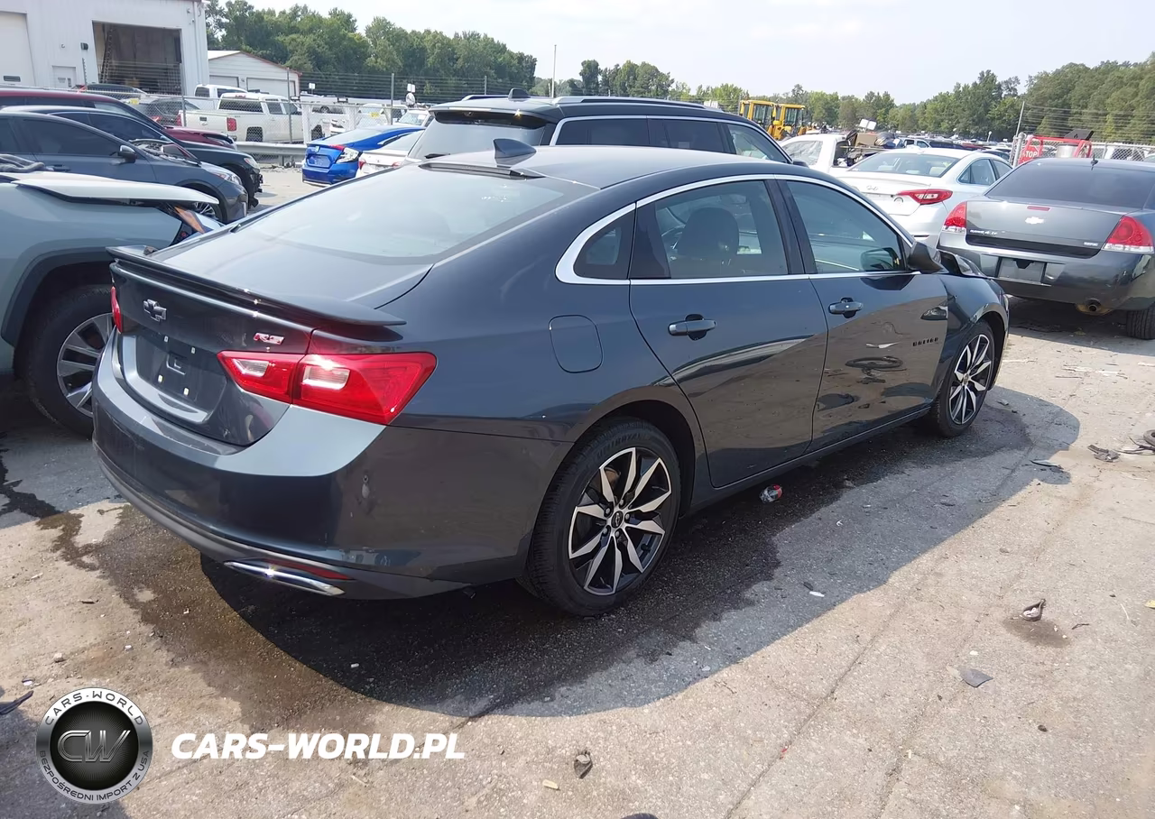 2021 Chevrolet Malibu Fwd Rs VIN:1G1ZG5ST5MF052033 - 4