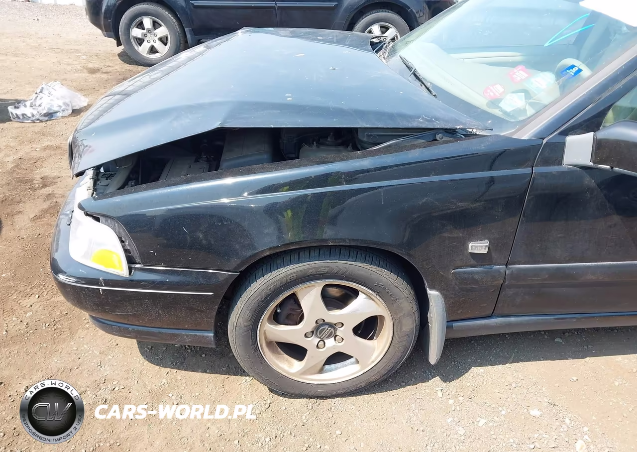 1999 Volvo S70 T5 VIN:YV1LS53DXX2568039 - 15