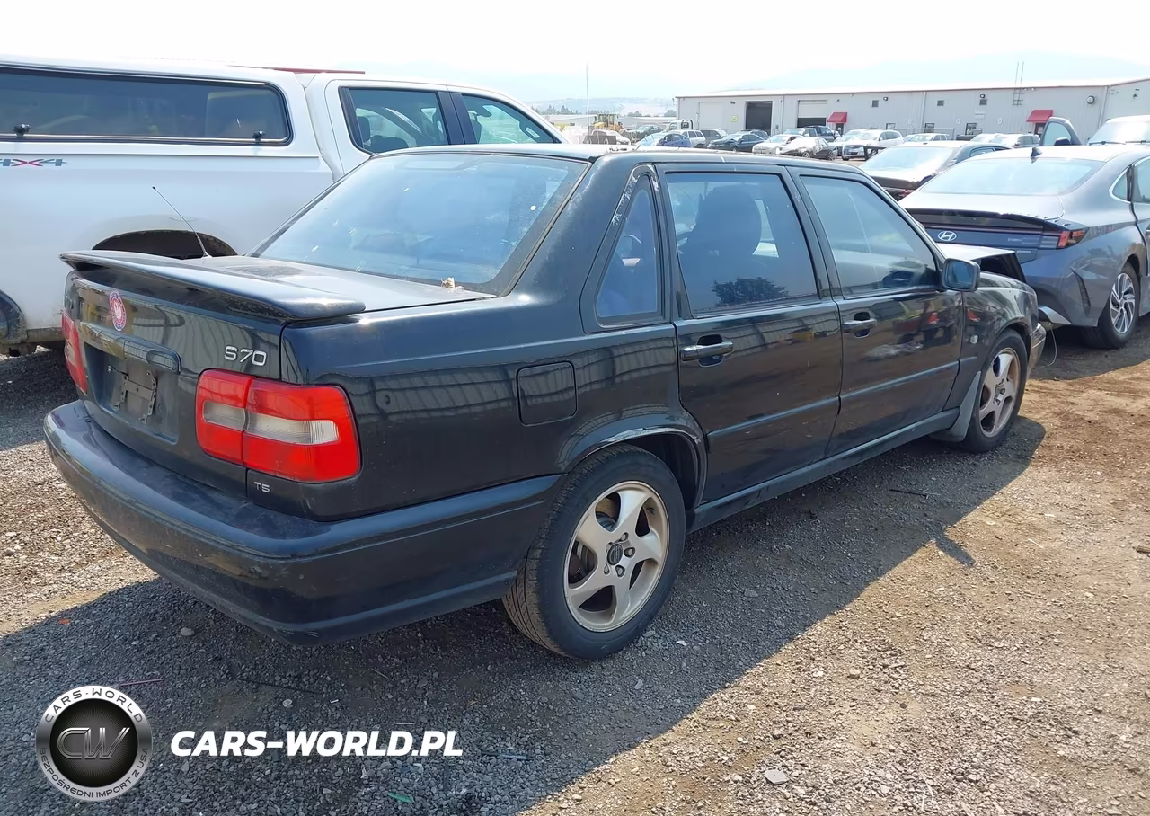 1999 Volvo S70 T5 VIN:YV1LS53DXX2568039 - 4