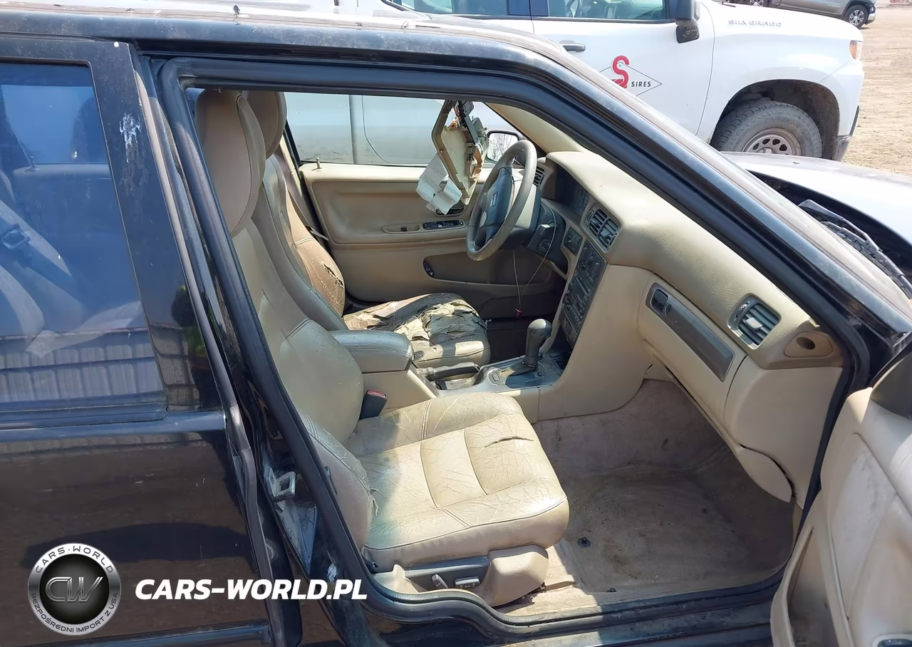1999 Volvo S70 T5 VIN:YV1LS53DXX2568039 - 5