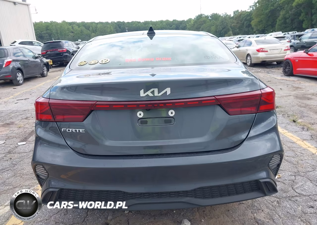 2024 Kia Forte Lxs VIN:3KPF24AD8RE789256 - 16