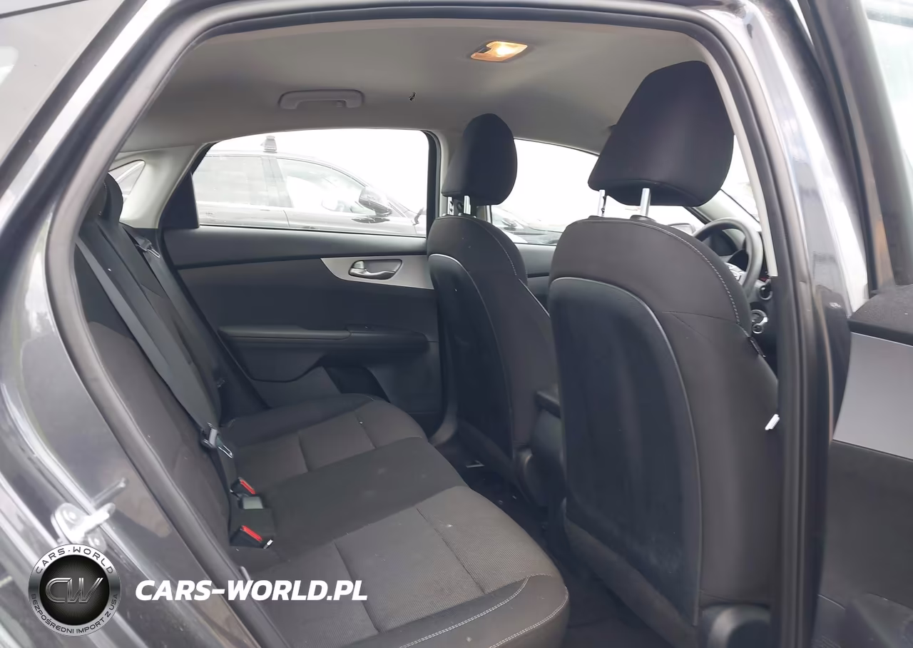2024 Kia Forte Lxs VIN:3KPF24AD8RE789256 - 8