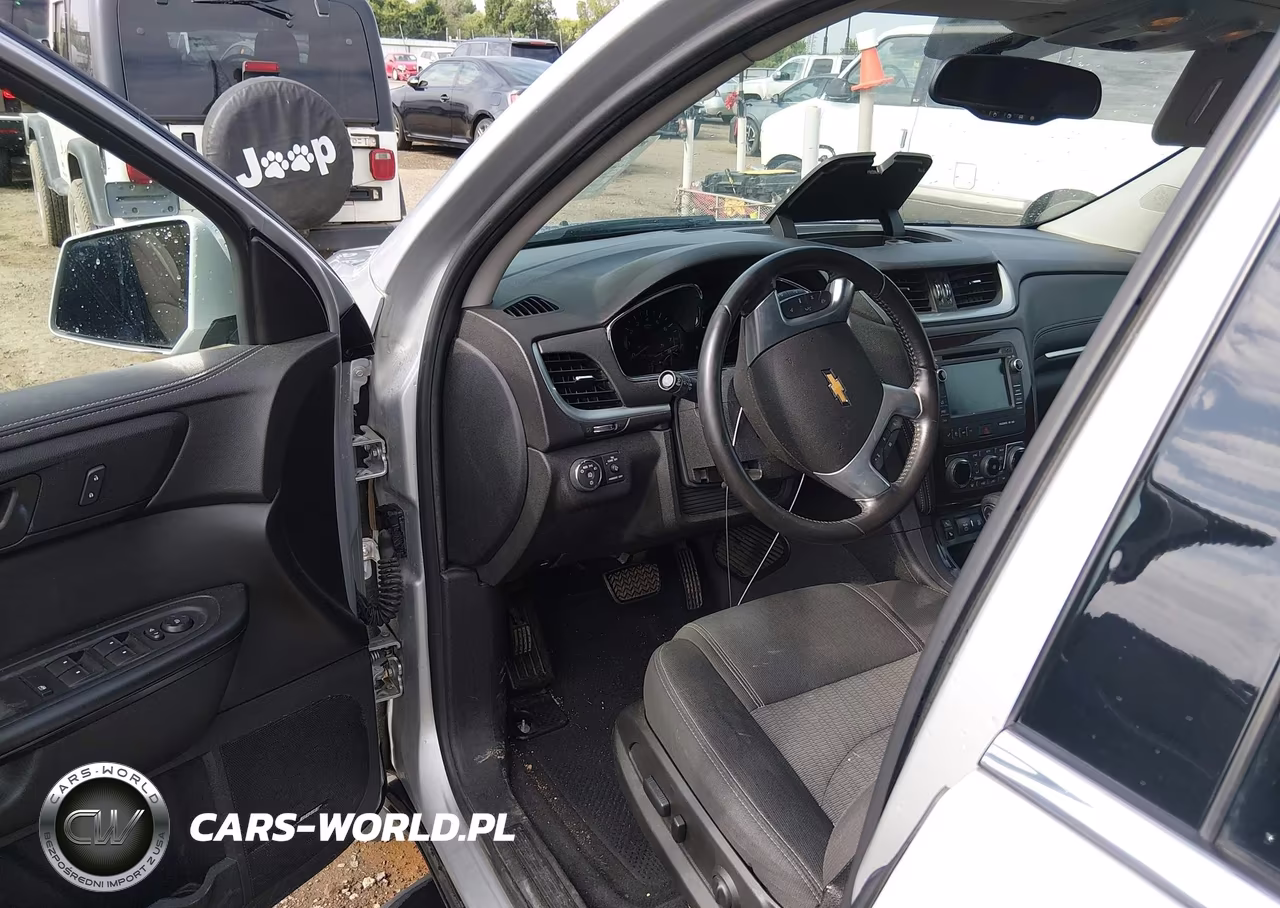 2017 Chevrolet Traverse Lt VIN:1GNKRHKD8HJ158905 - 18