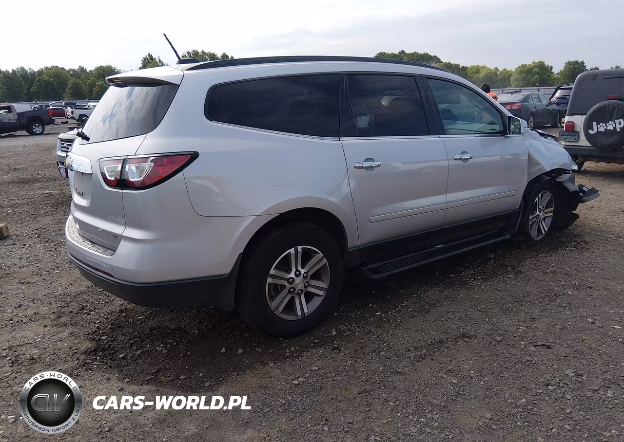 2017 Chevrolet Traverse Lt VIN:1GNKRHKD8HJ158905 - 4