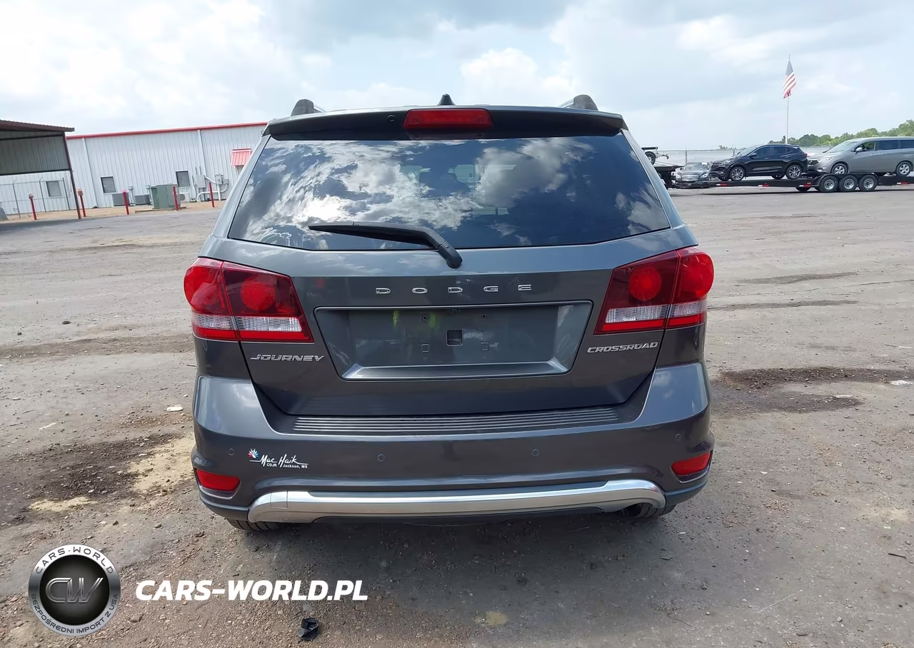 2020 Dodge Journey Crossroad VIN:3C4PDCGB0LT193575 - 16