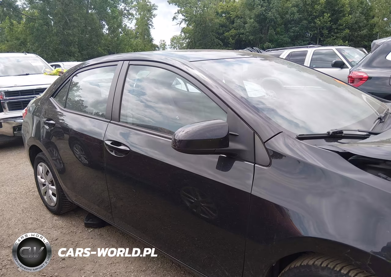 2015 Toyota Corolla Le VIN:2T1BURHE1FC419684 - 13