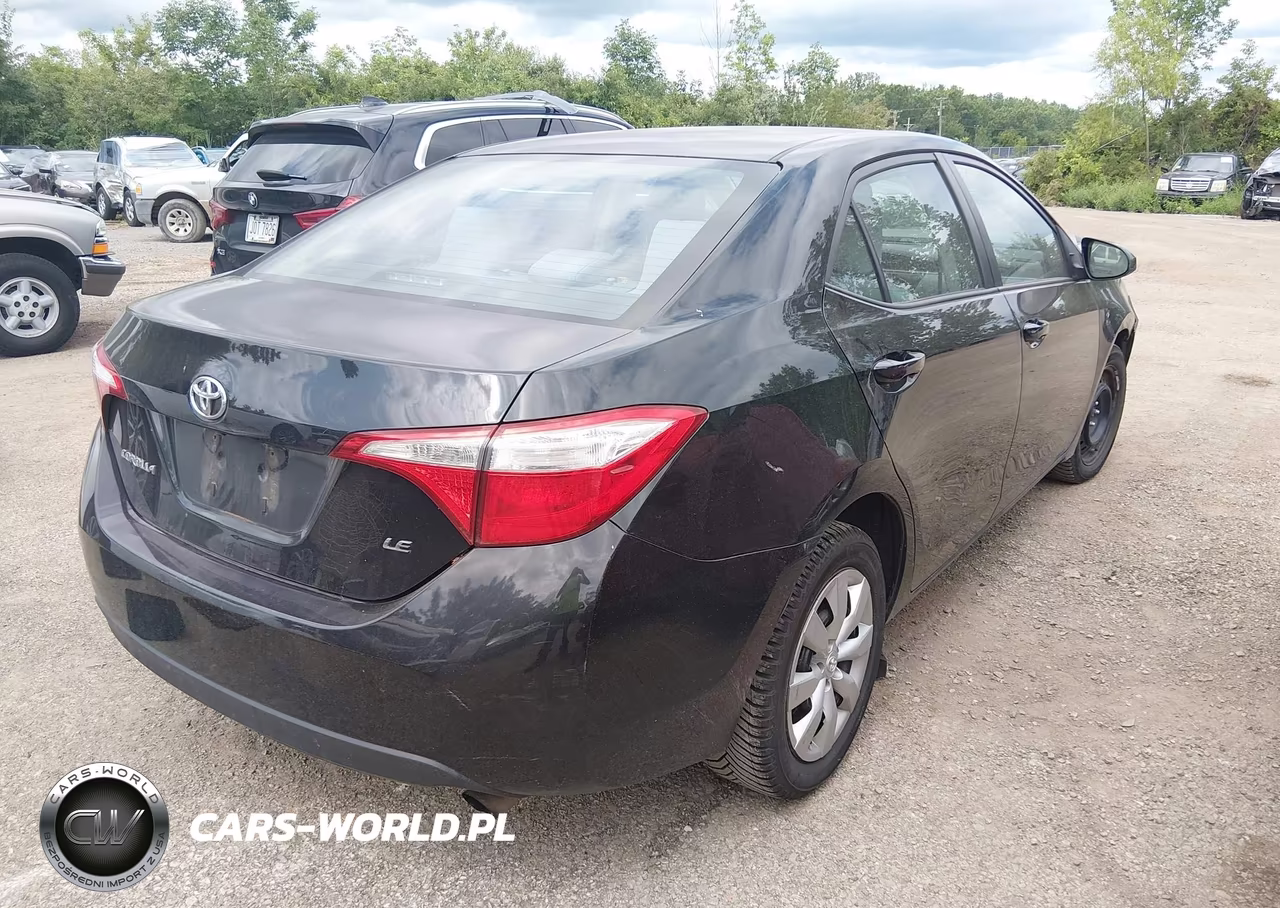 2015 Toyota Corolla Le VIN:2T1BURHE1FC419684 - 4