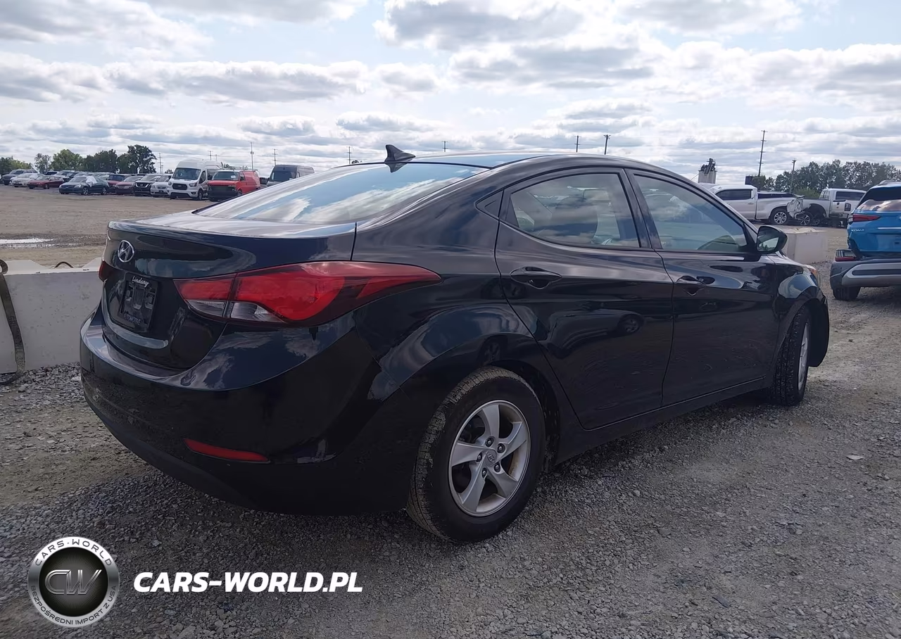 2015 Hyundai Elantra Se VIN:5NPDH4AE3FH602575 - 4
