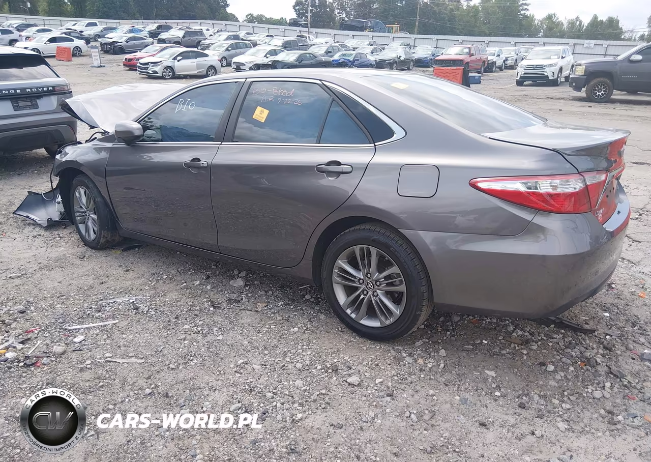 2017 Toyota Camry Se VIN:4T1BF1FK0HU729511 - 3