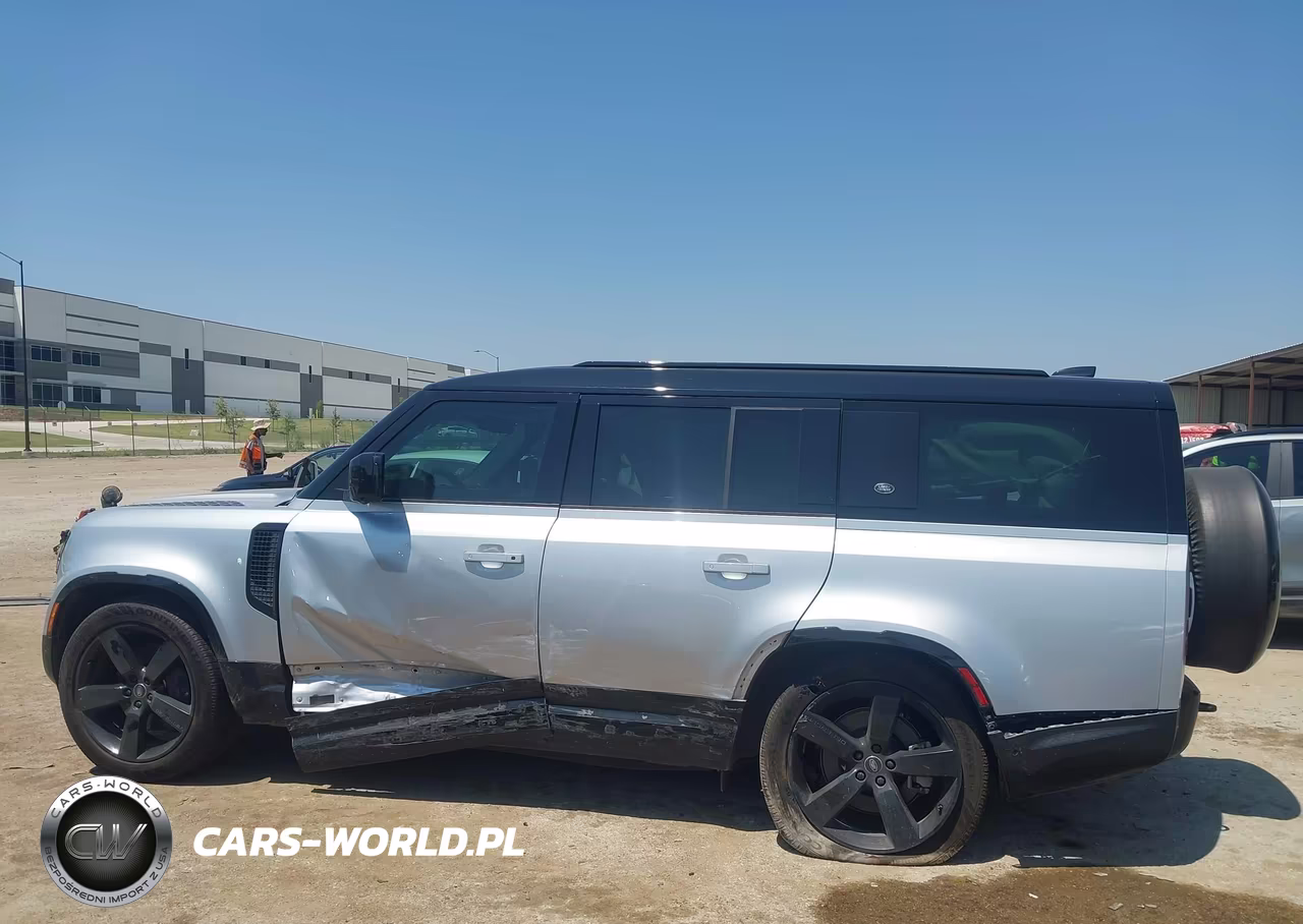 2024 Land Rover Defender 130 P400 X-Dynamic Se VIN:SALE2FEU0R2335977 - 14