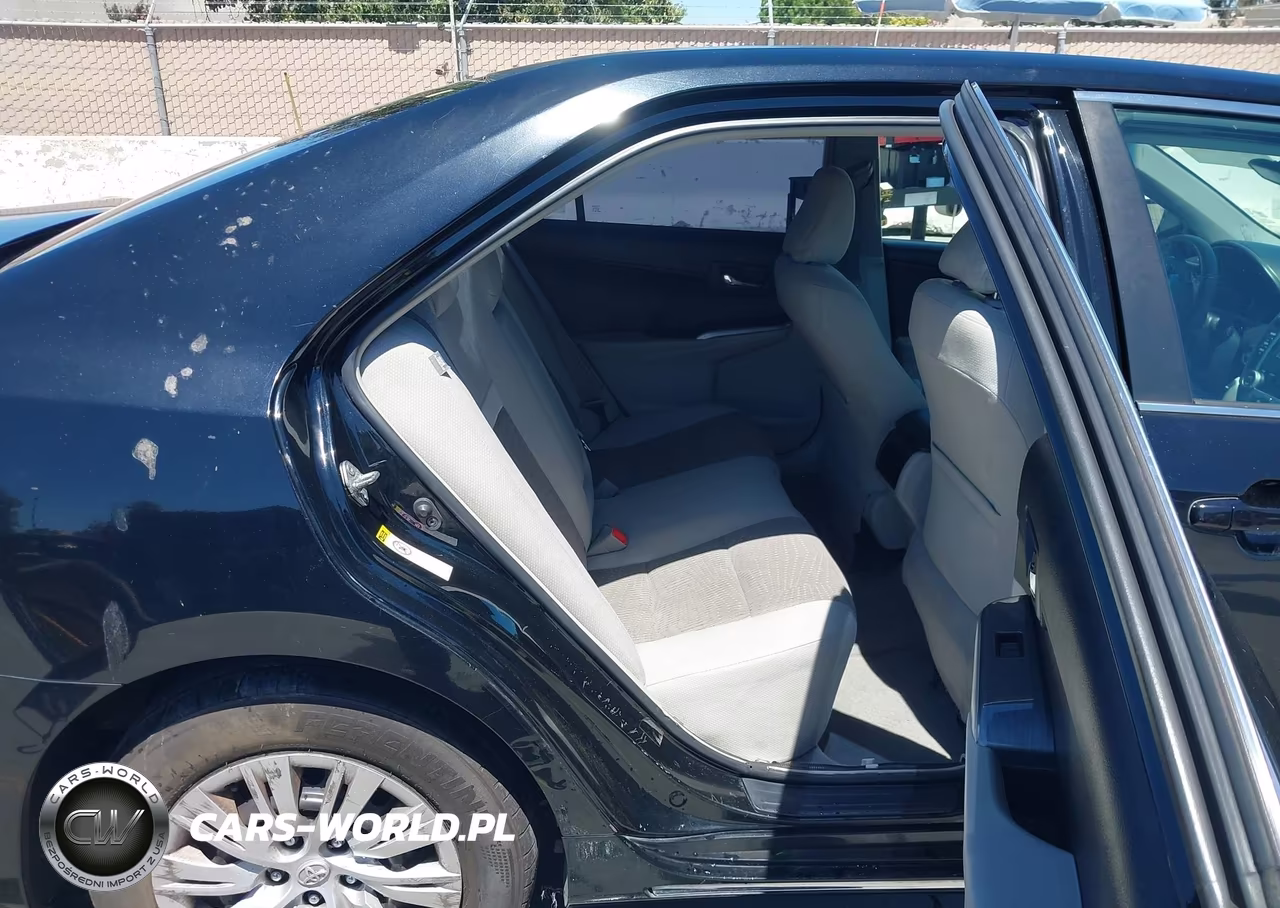 2014 Toyota Camry Hybrid Le VIN:4T1BD1FK4EU098375 - 8