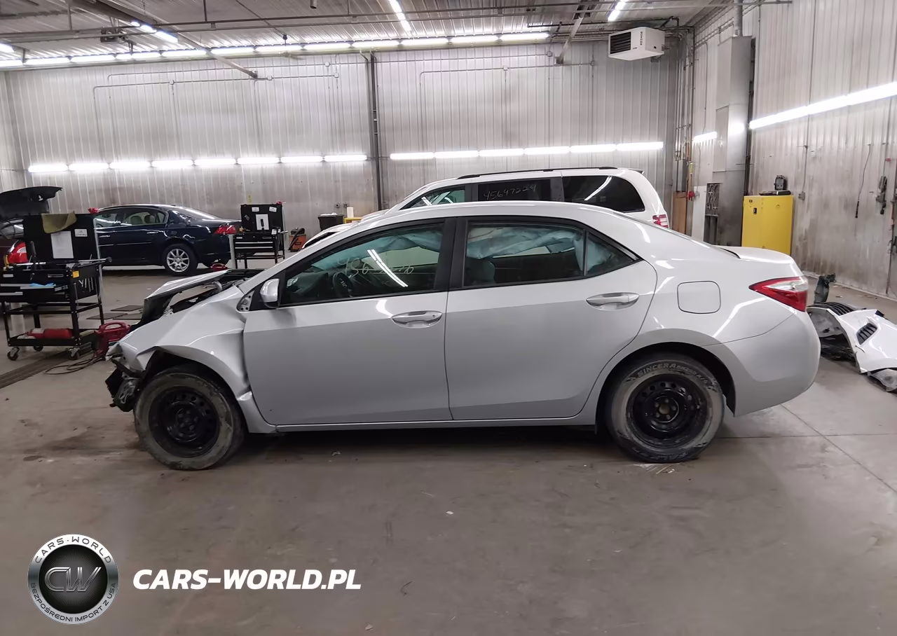 2015 Toyota Corolla L VIN:5YFBURHE7FP221479 - 15