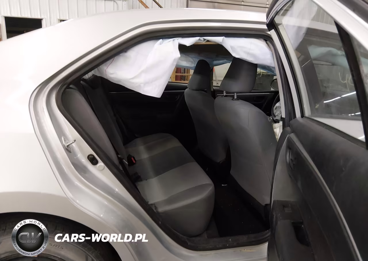 2015 Toyota Corolla L VIN:5YFBURHE7FP221479 - 8