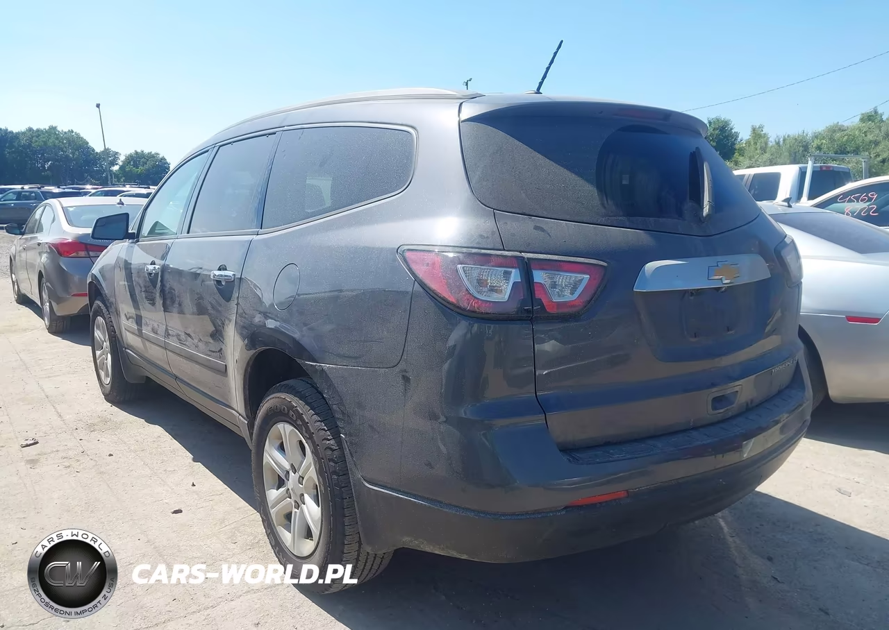 2013 Chevrolet Traverse Ls VIN:1GNKRFED0DJ137069 - 3