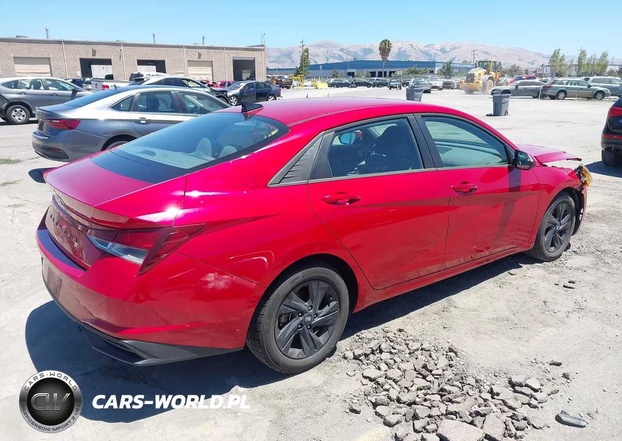 2022 Hyundai Elantra Sel VIN:5NPLM4AG5NH057583 - 4