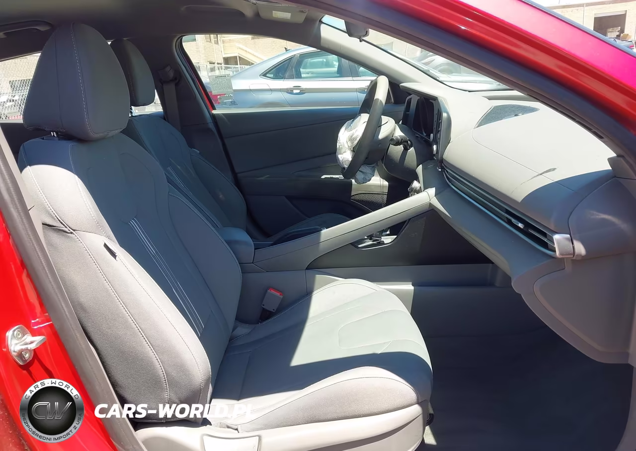2022 Hyundai Elantra Sel VIN:5NPLM4AG5NH057583 - 5