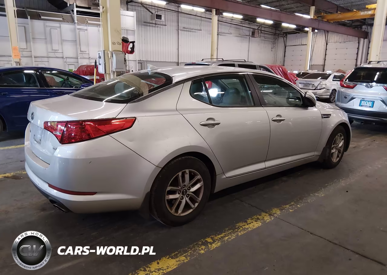 2011 Kia Optima Lx VIN:KNAGM4A79B5167482 - 4