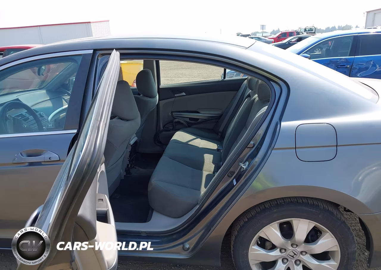 2008 Honda Accord 2.4 Ex VIN:1HGCP25738A084266 - 8