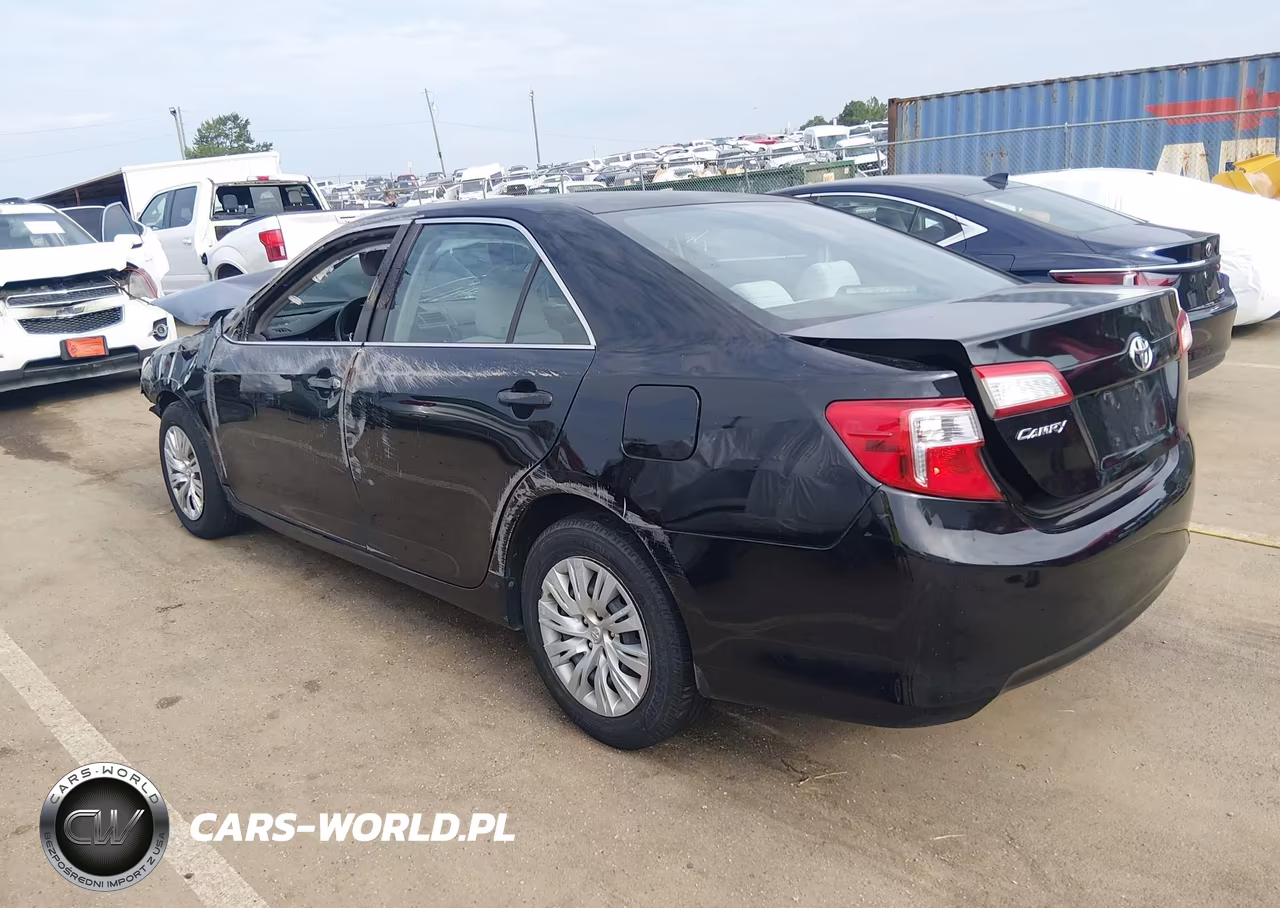 2014 Toyota Camry L VIN:4T1BF1FK3EU803080 - 3