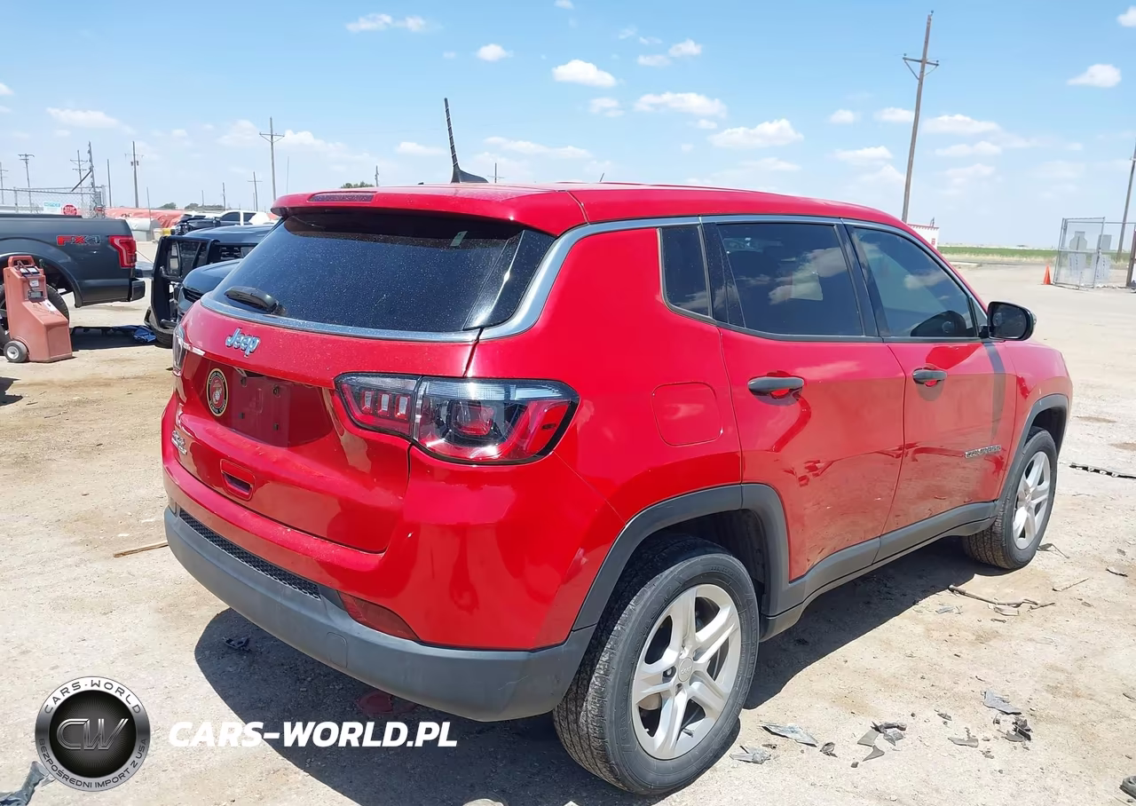 2023 Jeep Compass Sport 4X4 VIN:3C4NJDAN8PT555702 - 4