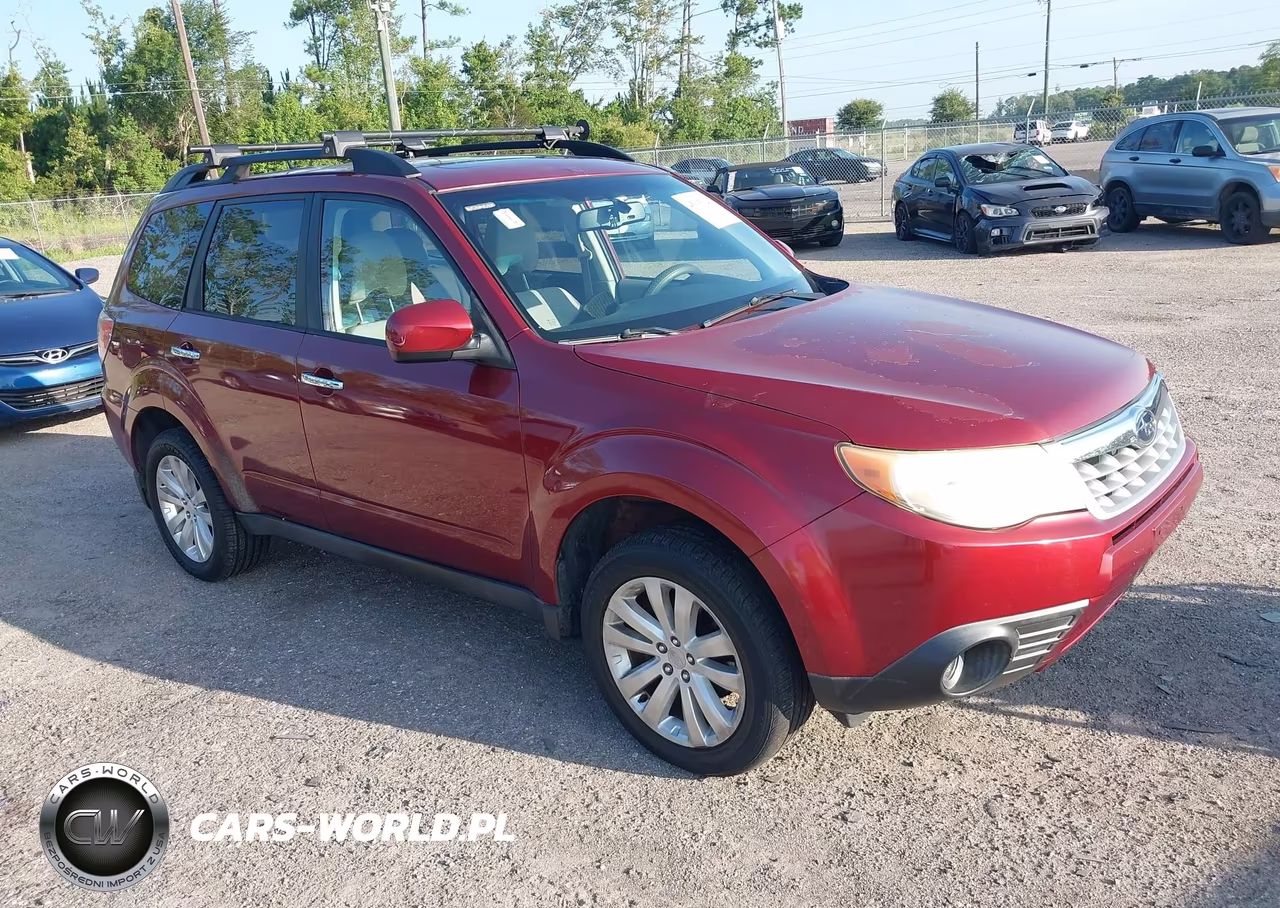 2013 Subaru Forester 2.5X Premium – zdjęcie 1 z 11