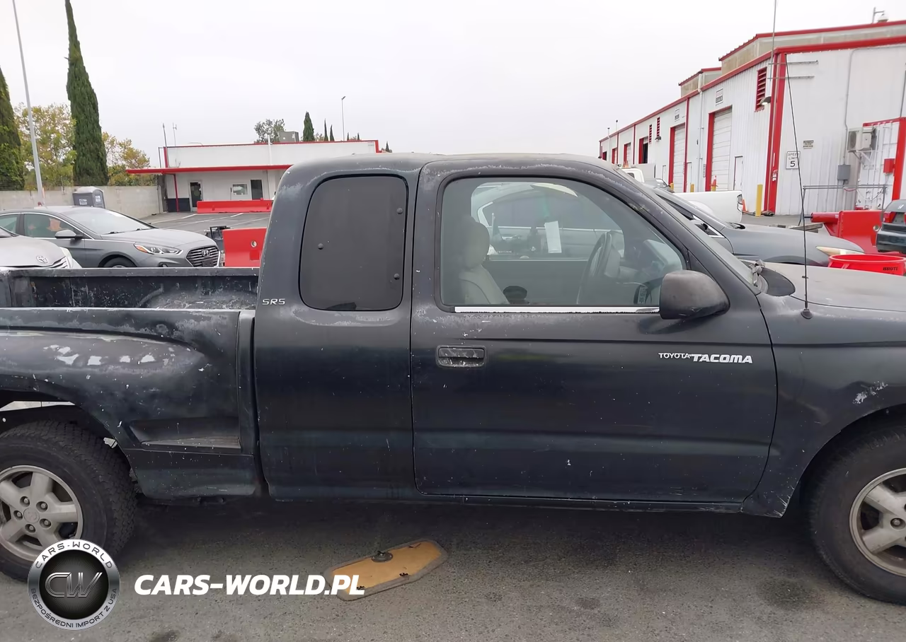 2000 Toyota Tacoma Base V6 VIN:4TAVN52N7YZ656423 - 13