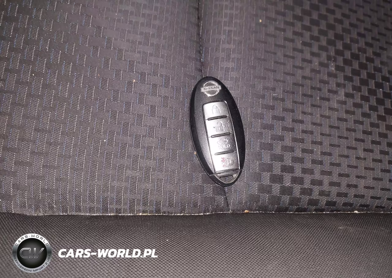 2018 Nissan Sentra Sr VIN:3N1AB7AP3JY263290 - 11