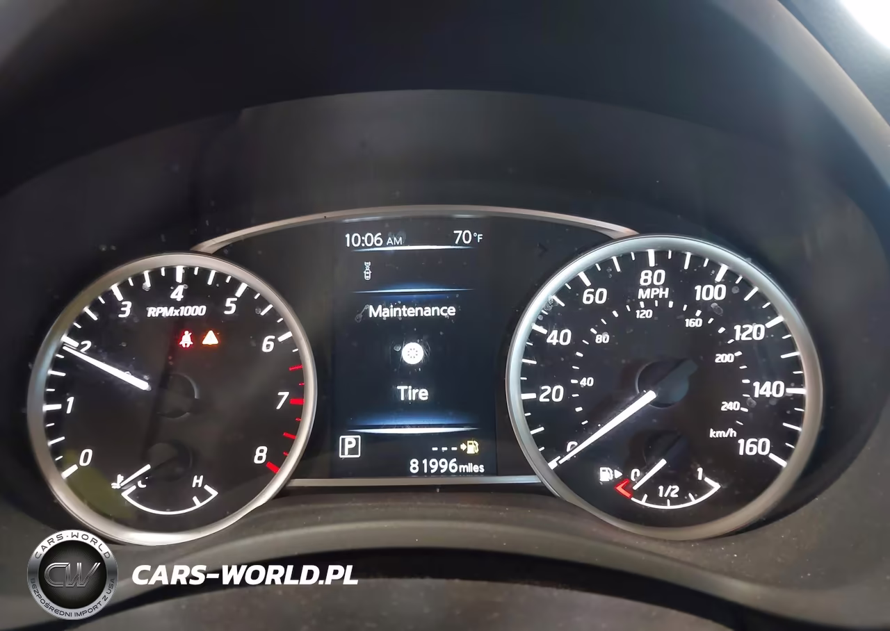2018 Nissan Sentra Sr VIN:3N1AB7AP3JY263290 - 7
