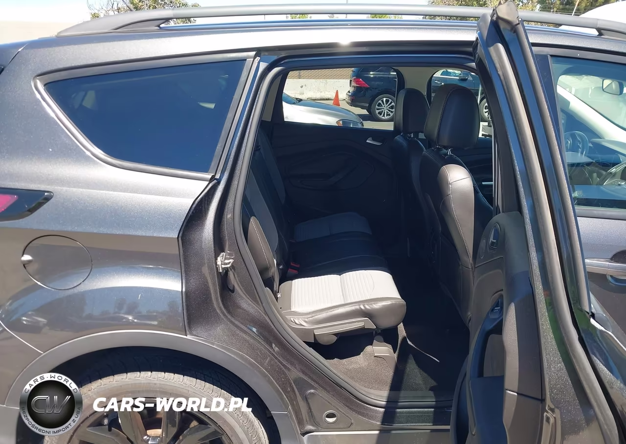 2017 Ford Escape Se VIN:1FMCU0GD6HUE48429 - 8