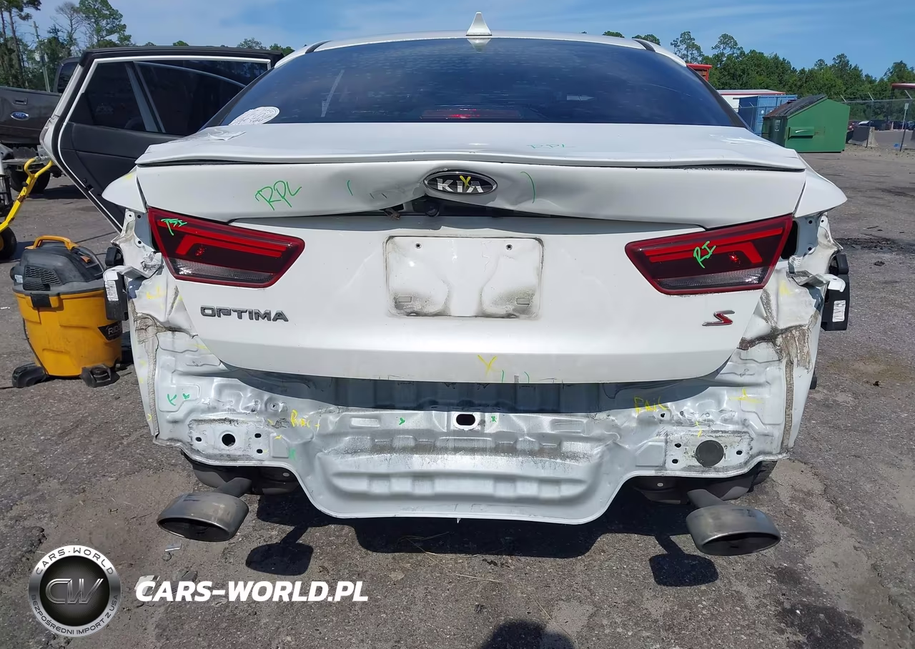 2020 Kia Optima S VIN:5XXGT4L30LG438054 - 6