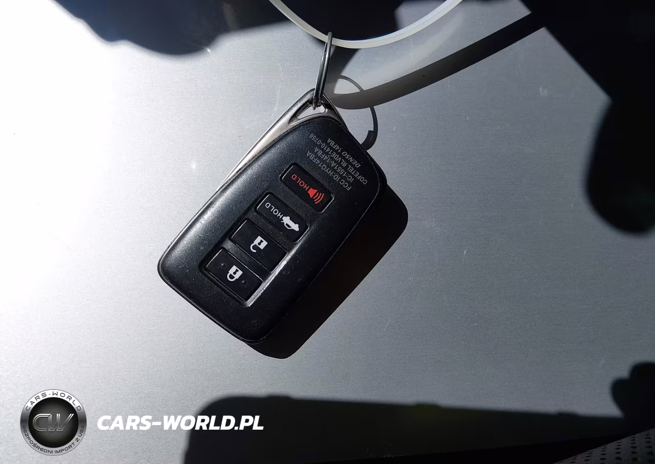 2018 Lexus Is 300 VIN:JTHBA1D24J5076895 - 11