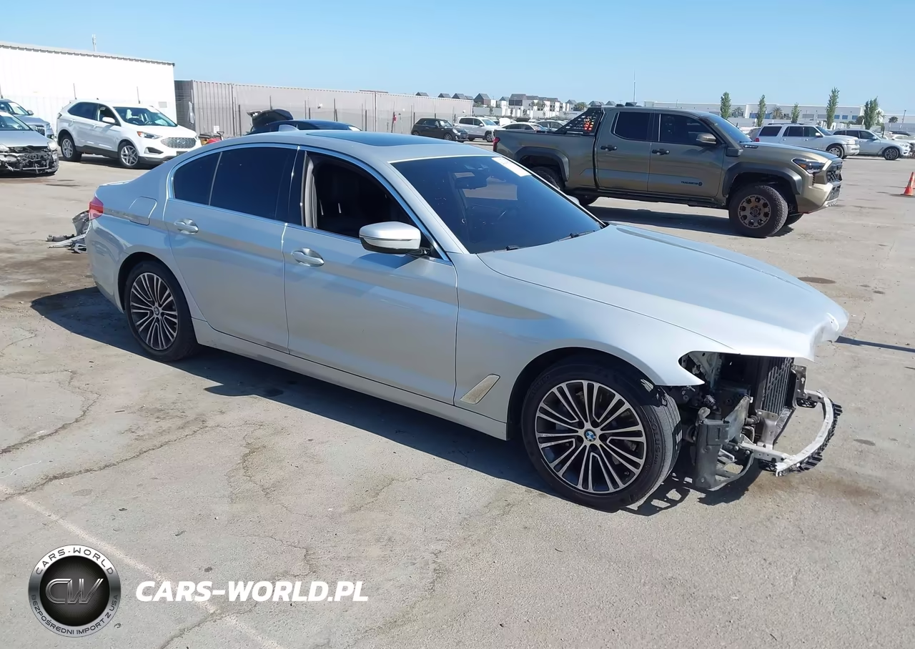 2019 BMW 530I