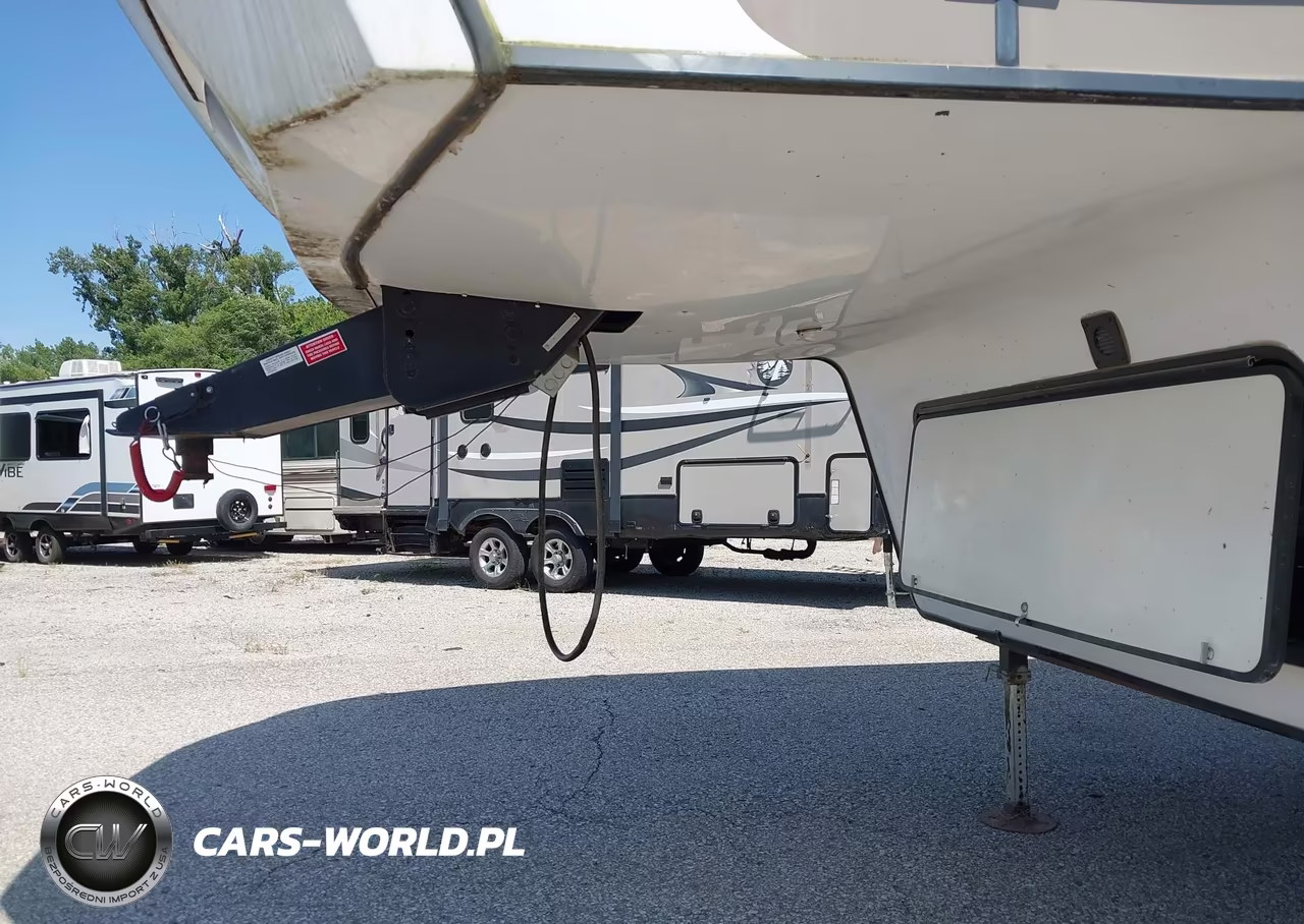 2015 Keystone Rv Other VIN:4YDF32720F2504997 - 7