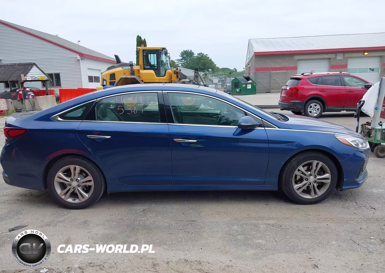 2018 Hyundai Sonata Limited VIN:5NPE34AFXJH641300 - 13