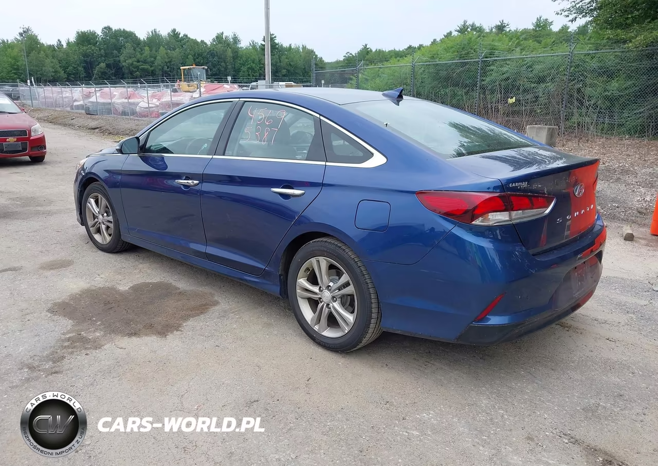 2018 Hyundai Sonata Limited VIN:5NPE34AFXJH641300 - 3