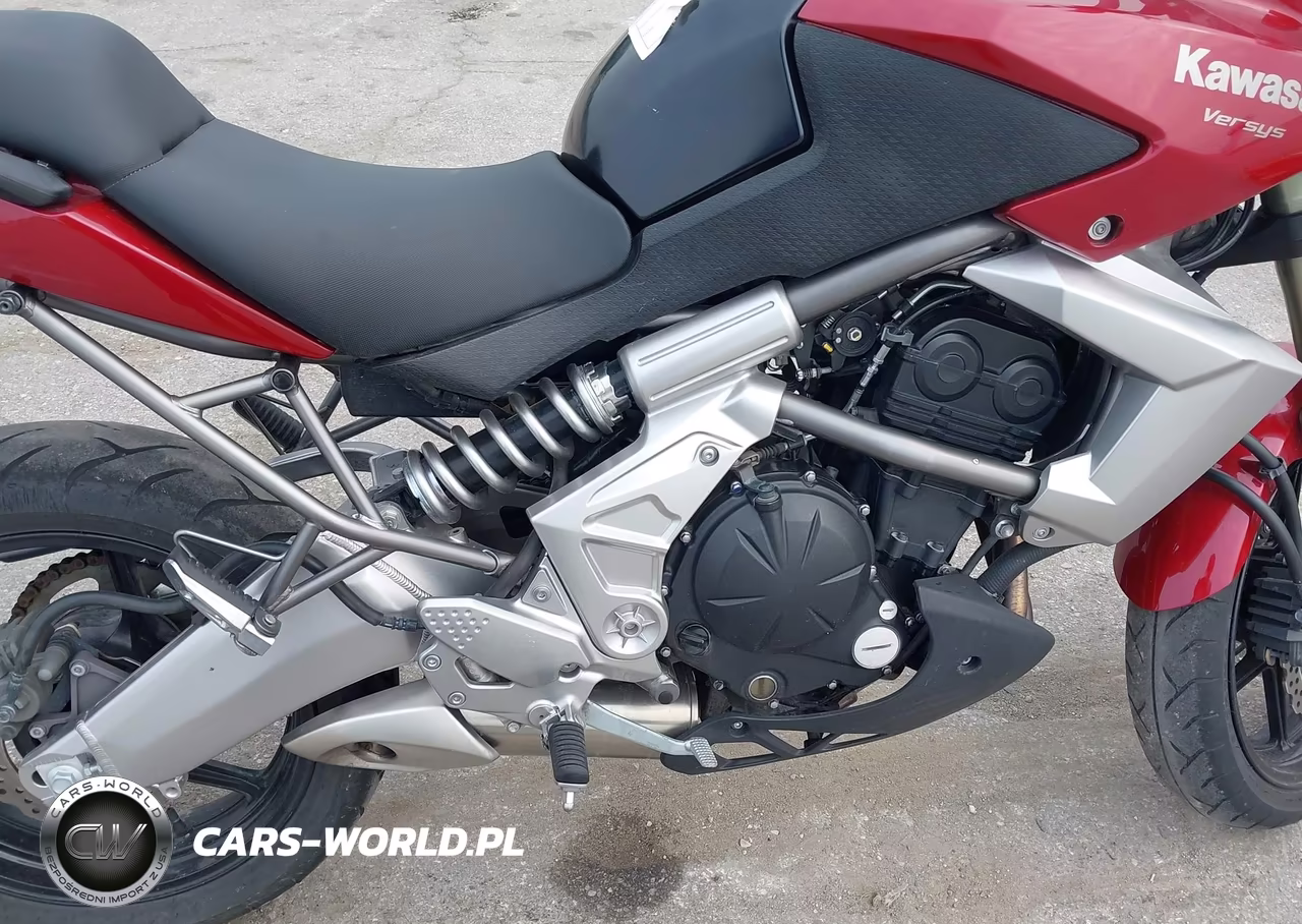 2011 Kawasaki Le650 C VIN:JKALEEC11BDA03739 - 8