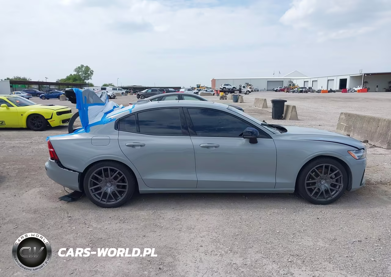 2024 Volvo S60 B5 Core Dark Theme VIN:7JRL12FK9RG317814 - 13